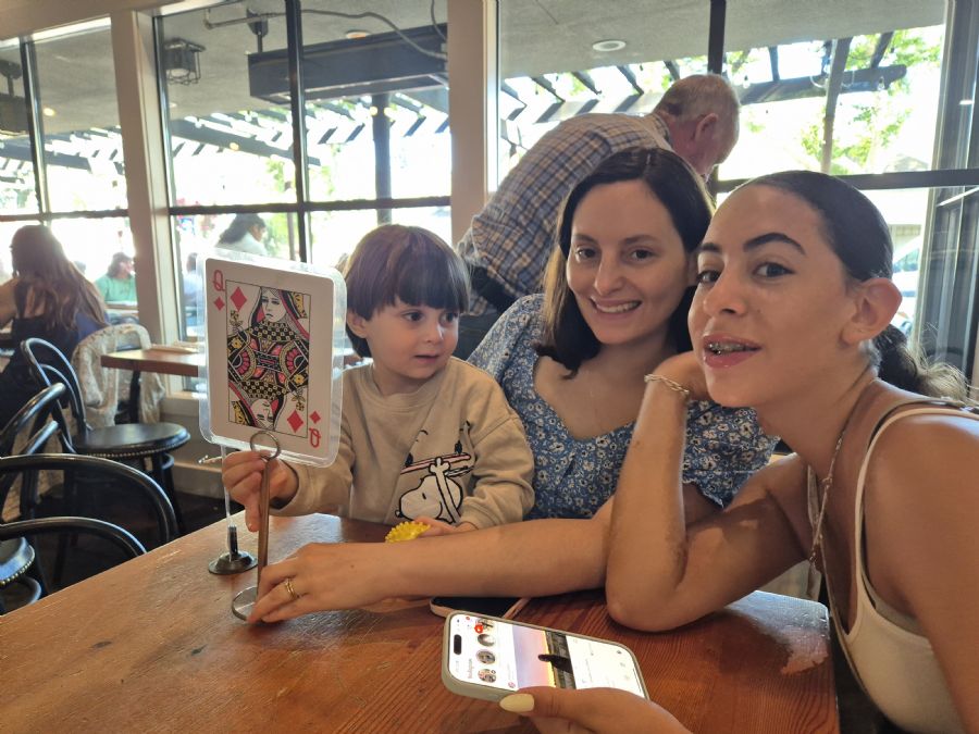 ארוחת בוקר בדייוויס